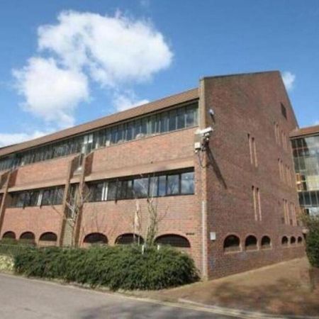 Toothbrush Apartments - Ipswich Central East Exterior photo